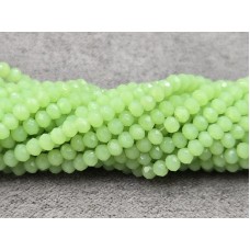 Стекло 2,8*2 мм 155-160 штук зеленый матово-прозрачный