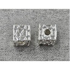 Бусина кубік 6 мм колір срібло (гіпоалергений сплав)
