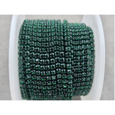 Стразовая цепь ss6 (2 мм) зеленая в однотонном металле 10 ярдов (С-19)