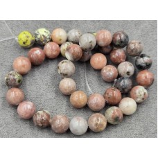 Яшма 10,4-10,6 мм длина 38 см