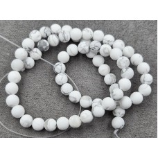 Кахолонг (магнезит) 6,1-6,3 мм матовый длина 36-37 см