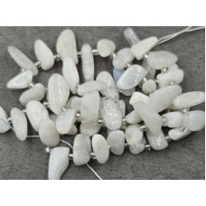 Крихта місячний камінь ~4-6*10-17 мм довжина 38-39 см