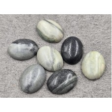 Кабошон из агата 12*16 мм 