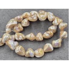Майорка (перламутр) ~ 10*14 мм длина 38 см