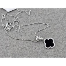 Кулон конюшина 16 мм на ланцюжку 45 см родій (мед. сплав)