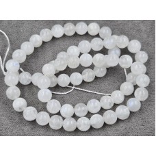Місячний камінь 6,3-6,5 мм якість А довжина 38 см