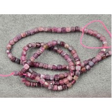 Рубін кубік 3 мм грань довжина 38 см 