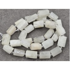 Місячний камінь циліндр 8*11 мм довжина 39-40 см