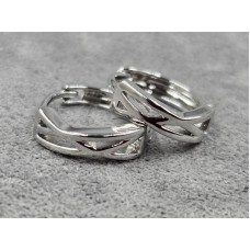 Серьги Xuping 4 мм высота 13 мм круглый замок родий