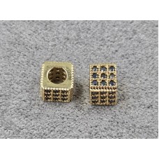 Бусина кубик 6 мм цвет золото с черными стразами (гиппоаллергенный сплав)