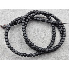Гематит кубік 3 мм колір чорний довжина 39 см