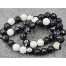 Агат 8 мм грань длина 35-36 см