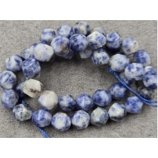 Содалит 8 мм многогранник длина 35-36 см