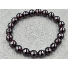 Гранат 8,5 мм браслет довжина 18 см