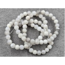 Агат 4,5-5 мм белый длина 37-38 см